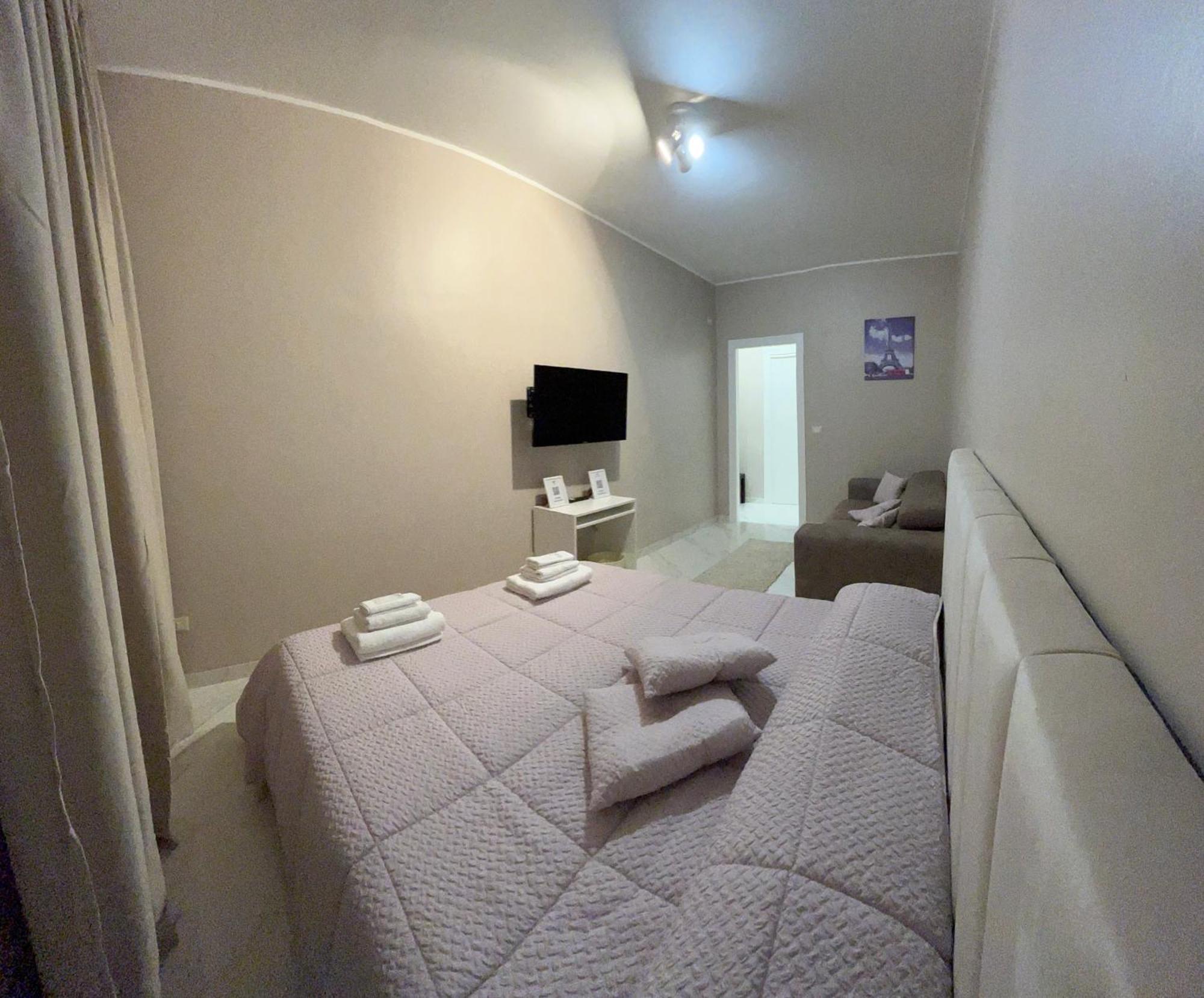 Holiday House Katane Катания Экстерьер фото